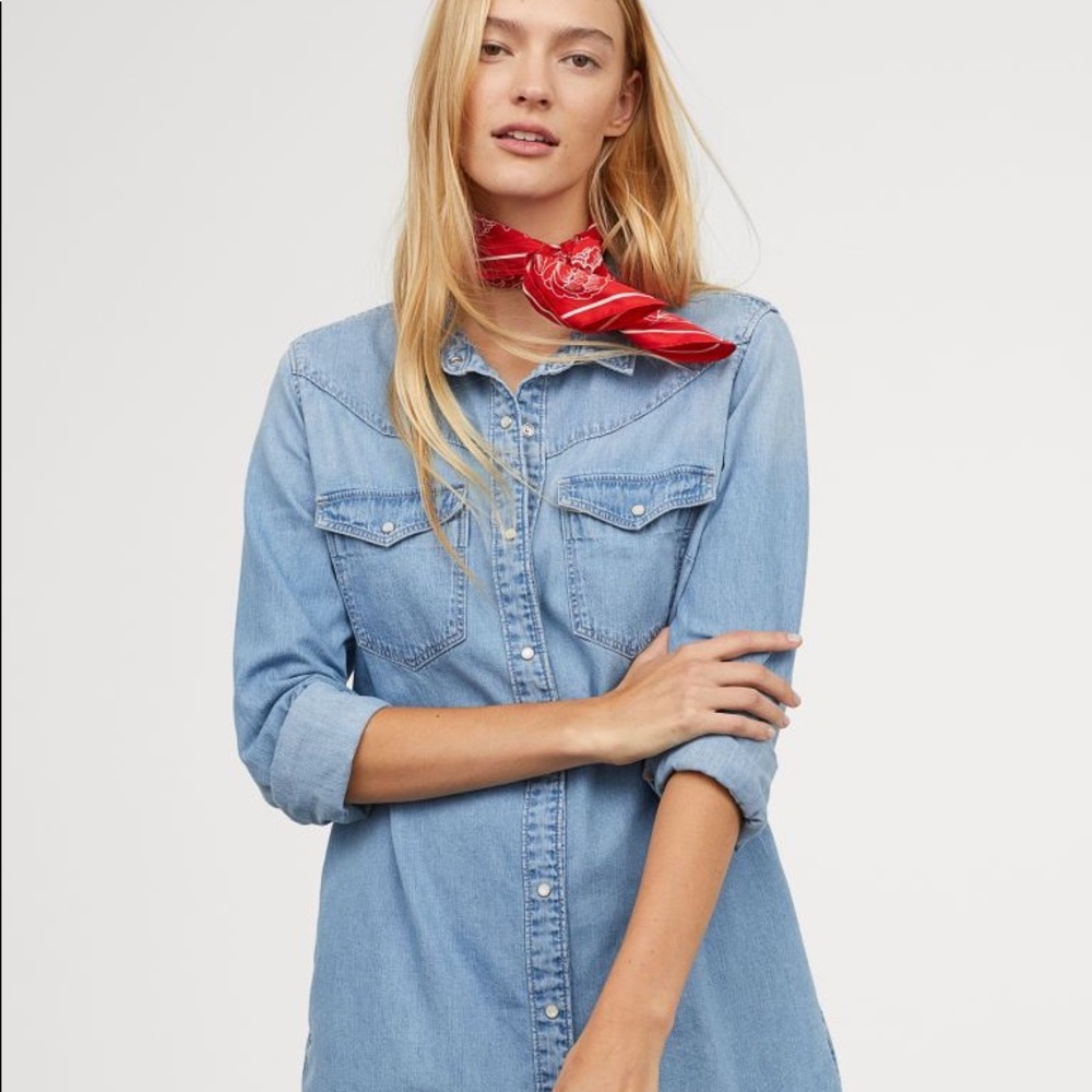 H&M denim/chambray shirt dress w/ pockets